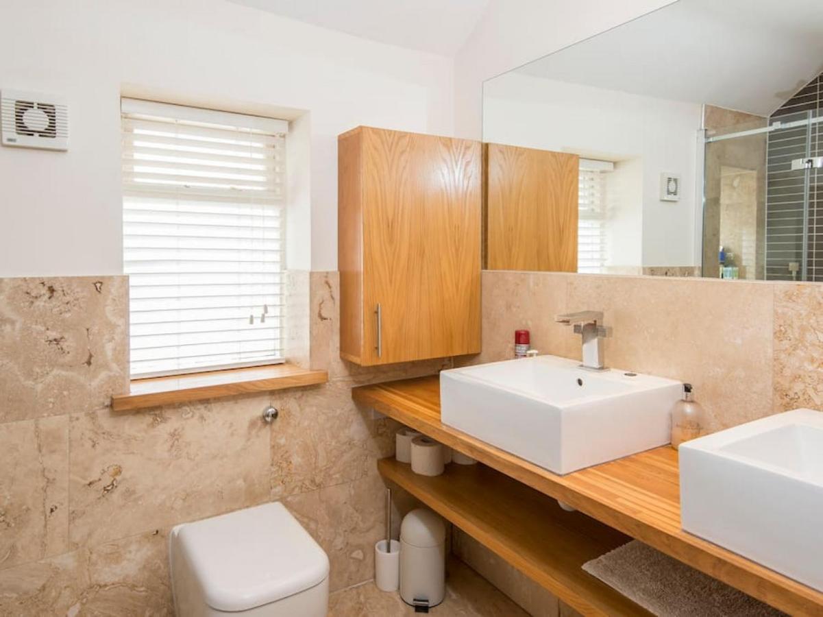 Spacious 4 Bedroom Character Home In Pontcanna Cardiff Exterior foto